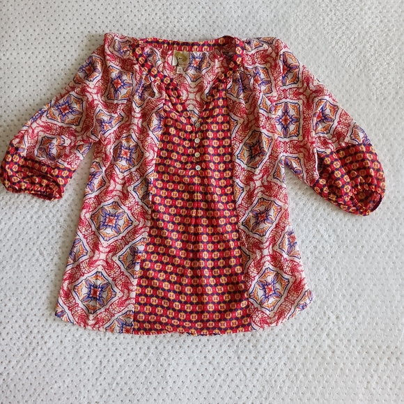 Fig and Flower Anthropologie Blouse Top Size Small Geometric Button V Neck - Picture 12 of 12